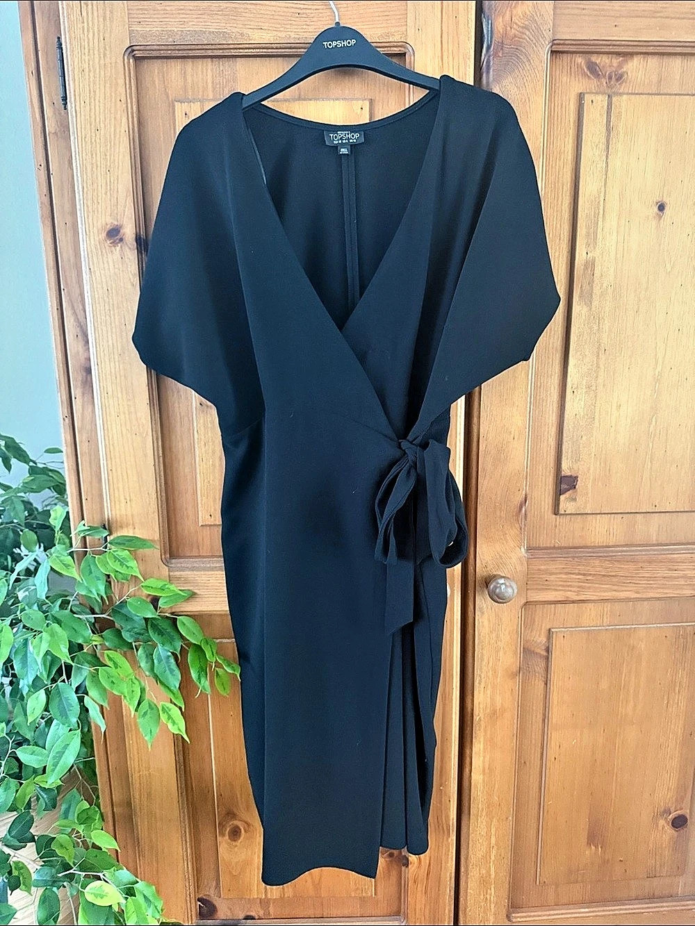 Topshop Maternity Wrap Midi Dress Dress Black US 6 Like New